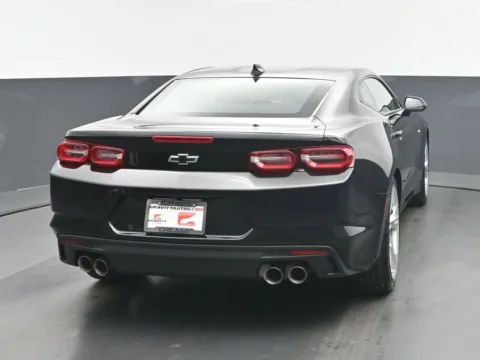 More photos of 2023 Chevrolet Camaro LT1 at Gravity Autos Chicago, IL