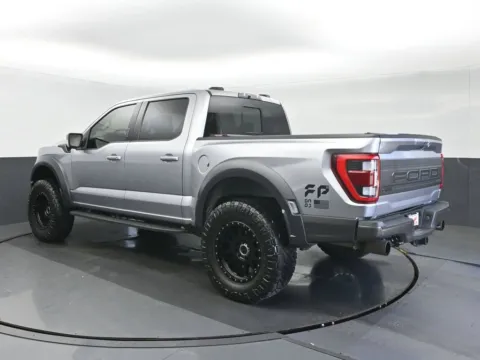 More photos of 2021 Ford F-150 Raptor at Gravity Autos Chicago, IL