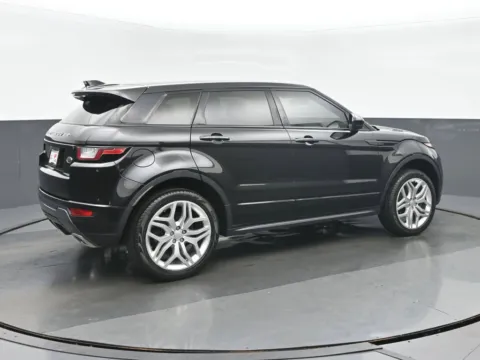 Another view of 2017 Land Rover Range Rover Evoque HSE Dynamic for sale in Highland Park, IL at Gravity Autos Chicago