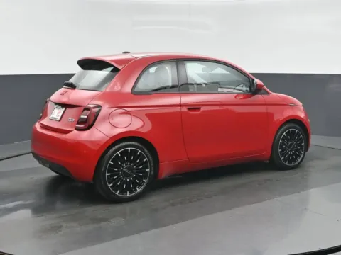 Another view of 2024 Fiat 500e Battery Electric for sale in Highland Park, IL at Gravity Autos Chicago