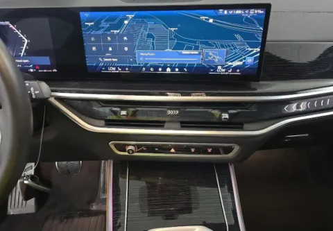 More photos of 2025 BMW X5 xDrive40i at Gravity Autos Chicago, IL