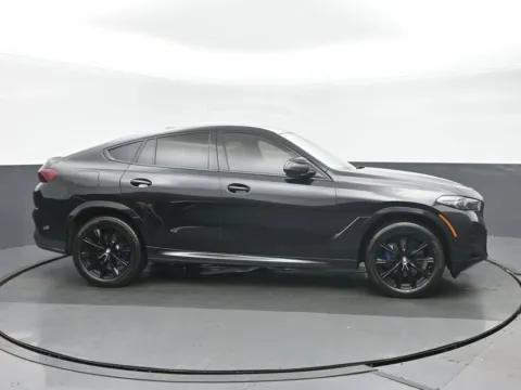 Photos of 2024 BMW X6 xDrive40i for sale in Highland Park, IL at Gravity Autos Chicago
