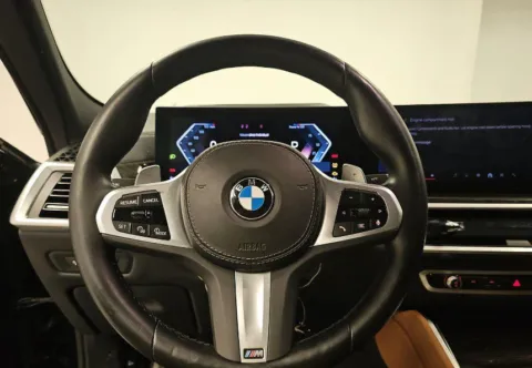 Another view of 2024 BMW X6 xDrive40i for sale in Highland Park, IL at Gravity Autos Chicago