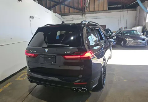 Photos of 2021 BMW X7 ALPINA XB7 for sale in Highland Park, IL at Gravity Autos Chicago