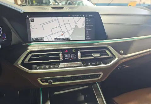 Another view of 2021 BMW X7 ALPINA XB7 for sale in Highland Park, IL at Gravity Autos Chicago