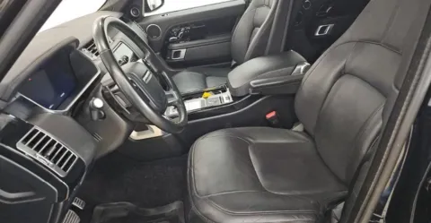 More photos of 2021 Land Rover Range Rover Westminster at Gravity Autos Chicago, IL