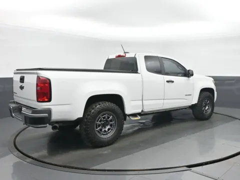 Another view of 2019 Chevrolet Colorado Work Truck for sale in Highland Park, IL at Gravity Autos Chicago