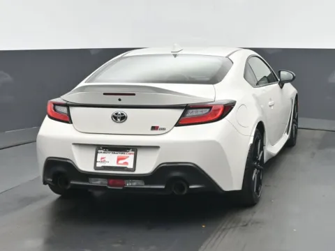 More photos of 2023 Toyota GR86 Premium at Gravity Autos Chicago, IL