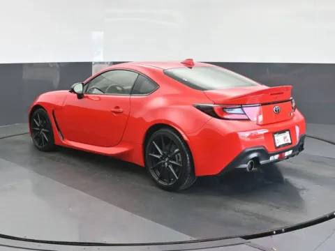 More photos of 2023 Toyota GR86 Premium at Gravity Autos Chicago, IL