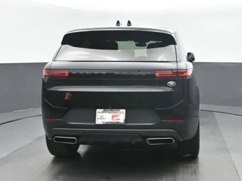 More photos of 2023 Land Rover Range Rover Sport SE at Gravity Autos Chicago, IL