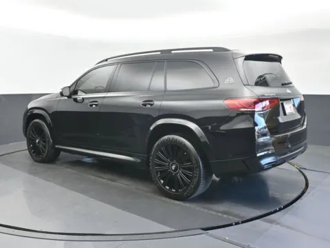 More photos of 2021 Mercedes-Benz GLS Maybach GLS 600 at Gravity Autos Chicago, IL