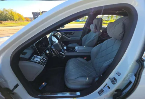 More photos of 2024 Mercedes-Benz S-Class Maybach S 580 at Gravity Autos Chicago, IL