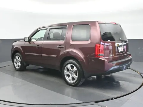 More photos of 2013 Honda Pilot EX-L at Gravity Autos Chicago, IL