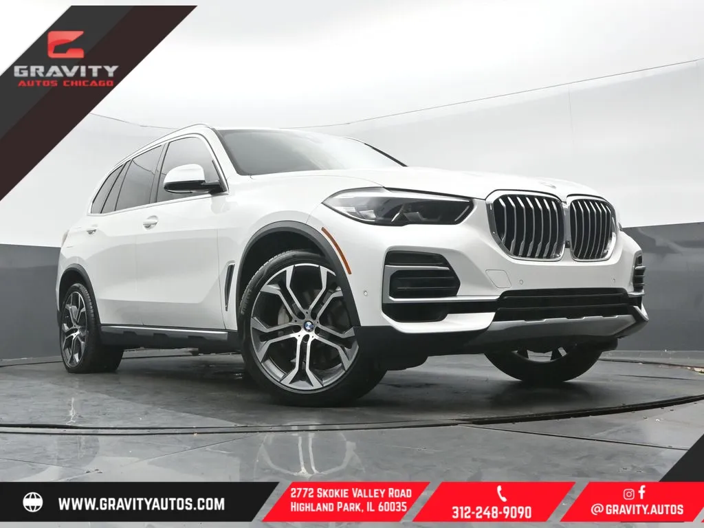 White 2022 BMW X5 xDrive40i for sale in Highland Park, IL