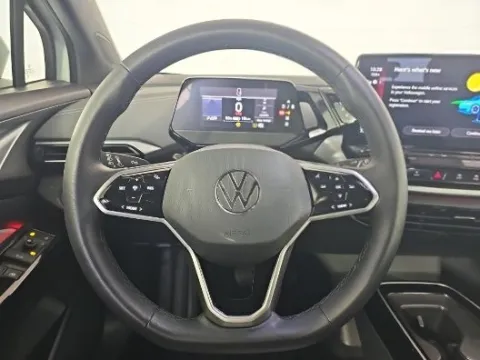 More photos of 2023 Volkswagen ID.4 Pro at Gravity Autos Chicago, IL