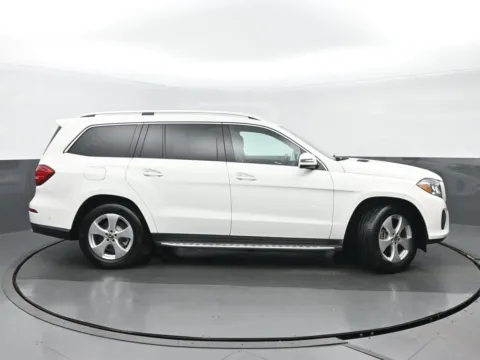 Photos of 2019 Mercedes-Benz GLS 450 for sale in Highland Park, IL at Gravity Autos Chicago