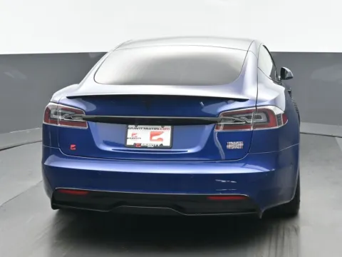 More photos of 2021 Tesla Model S Plaid at Gravity Autos Chicago, IL