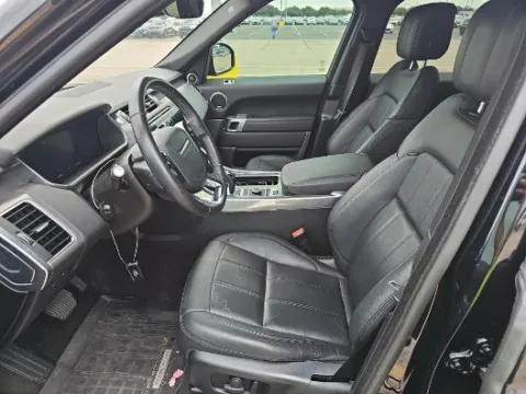 Another view of 2020 Land Rover Range Rover Sport SE for sale in Highland Park, IL at Gravity Autos Chicago