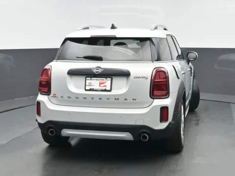 More photos of 2023 MINI Cooper S Countryman Signature at Gravity Autos Chicago, IL