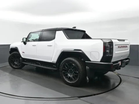 More photos of 2025 GMC Hummer EV Pickup 2X at Gravity Autos Chicago, IL