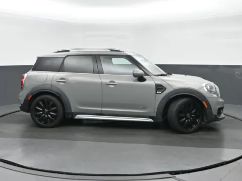 Photos of 2018 MINI Cooper Countryman ALL4 for sale in Highland Park, IL at Gravity Autos Chicago