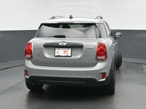 More photos of 2018 MINI Cooper Countryman ALL4 at Gravity Autos Chicago, IL