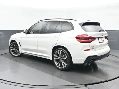 More photos of 2021 BMW X3 M40i at Gravity Autos Chicago, IL