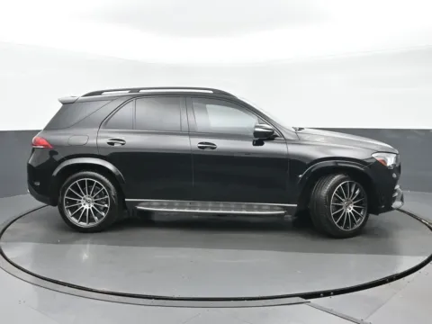 Photos of 2023 Mercedes-Benz GLE 350 for sale in Highland Park, IL at Gravity Autos Chicago
