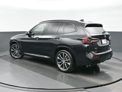 More photos of 2022 BMW X3 M40i at Gravity Autos Chicago, IL
