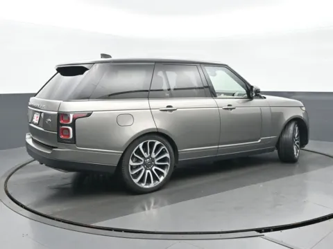Another view of 2020 Land Rover Range Rover HSE for sale in Highland Park, IL at Gravity Autos Chicago