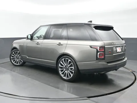 More photos of 2020 Land Rover Range Rover HSE at Gravity Autos Chicago, IL