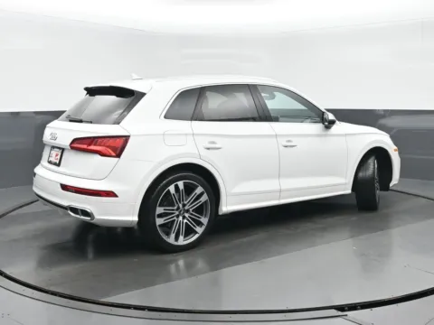 Another view of 2019 Audi SQ5 3.0T Premium Plus for sale in Highland Park, IL at Gravity Autos Chicago