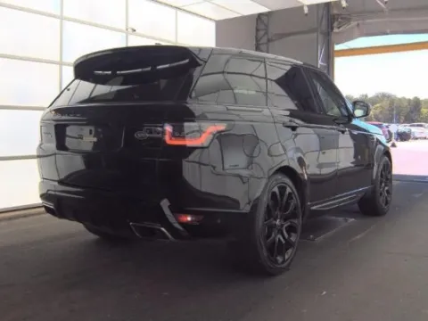 Photos of 2022 Land Rover Range Rover Sport HSE Silver Edition for sale in Highland Park, IL at Gravity Autos Chicago