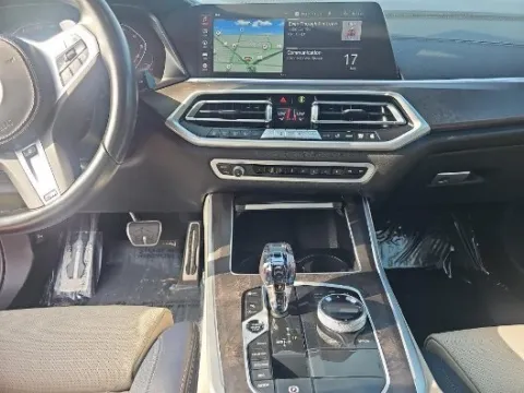 More photos of 2022 BMW X5 M50i at Gravity Autos Chicago, IL