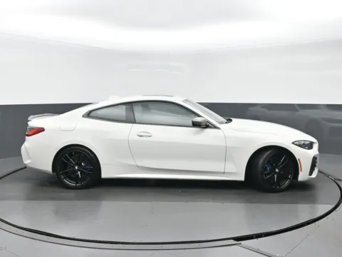 Photos of 2022 BMW 4 Series M440i xDrive for sale in Highland Park, IL at Gravity Autos Chicago