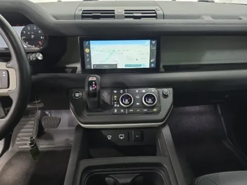 More photos of 2023 Land Rover Defender 110 SE at Gravity Autos Chicago, IL