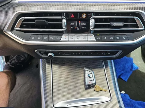 More photos of 2022 BMW X5 xDrive40i at Gravity Autos Chicago, IL