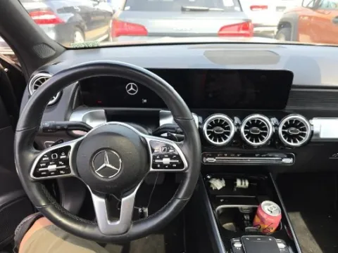 More photos of 2022 Mercedes-Benz GLB 250 at Gravity Autos Chicago, IL