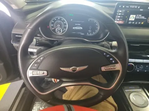 More photos of 2022 Genesis G80 2.5T at Gravity Autos Chicago, IL