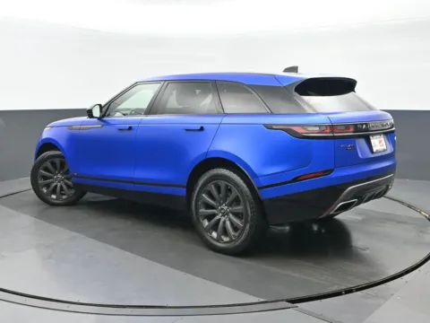 More photos of 2021 Land Rover Range Rover Velar R-Dynamic S at Gravity Autos Chicago, IL