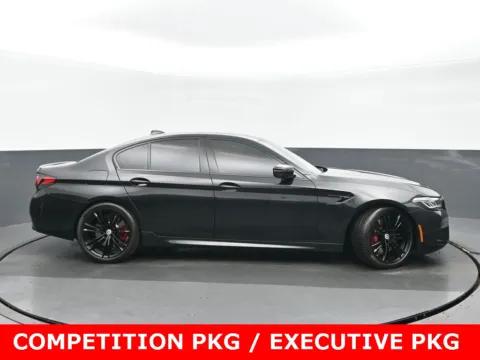 Photos of 2022 BMW M5 for sale in Highland Park, IL at Gravity Autos Chicago
