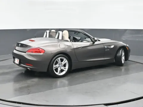 Another view of 2011 BMW Z4 sDrive35i for sale in Highland Park, IL at Gravity Autos Chicago