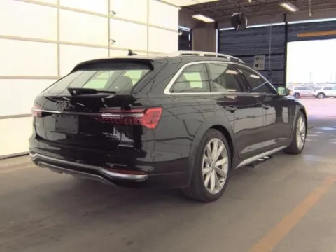 Photos of 2020 Audi A6 allroad 3.0T Prestige for sale in Highland Park, IL at Gravity Autos Chicago