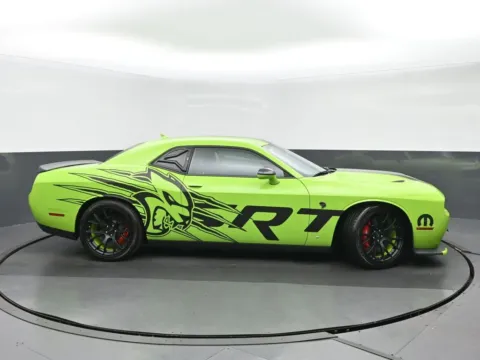 Photos of 2015 Dodge Challenger SRT Hellcat for sale in Highland Park, IL at Gravity Autos Chicago