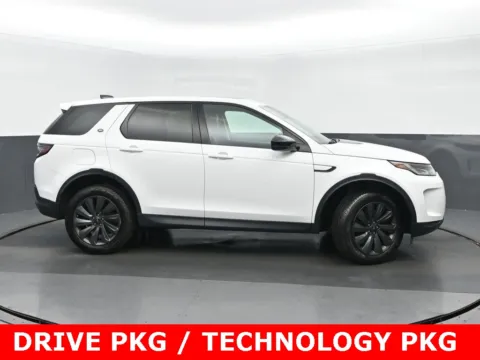 Photos of 2020 Land Rover Discovery Sport SE for sale in Highland Park, IL at Gravity Autos Chicago