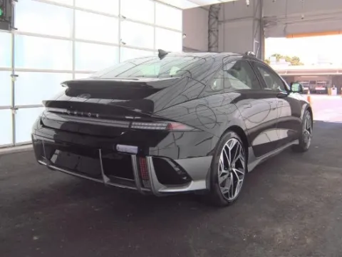 Photos of 2023 Hyundai IONIQ 6 Limited for sale in Highland Park, IL at Gravity Autos Chicago