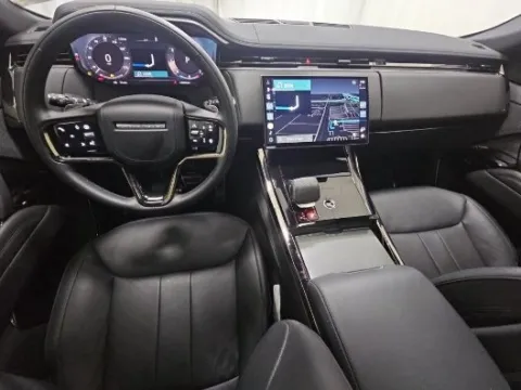More photos of 2024 Land Rover Range Rover Sport Dynamic at Gravity Autos Chicago, IL