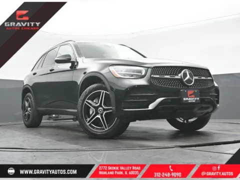 Black 2022 Mercedes-Benz GLC 300 for sale in Highland Park, IL