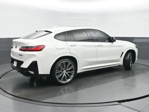 Another view of 2023 BMW X4 M40i for sale in Highland Park, IL at Gravity Autos Chicago