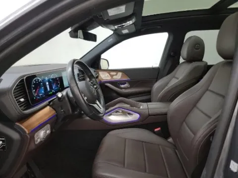 Another view of 2021 Mercedes-Benz GLS 450 for sale in Highland Park, IL at Gravity Autos Chicago